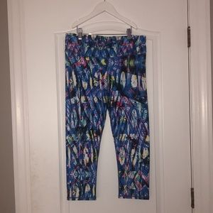 Fabletics Size Medium Capri Leggings
